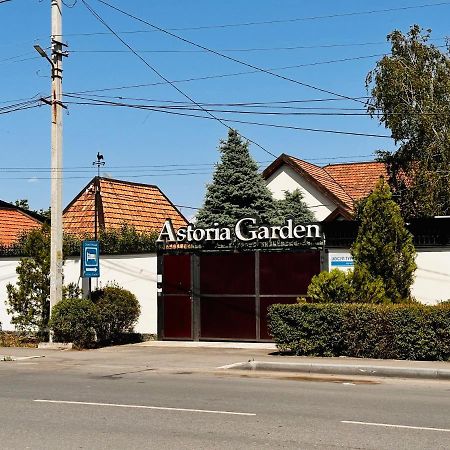 Astoria Garden Hotel Bisjkek Eksteriør billede